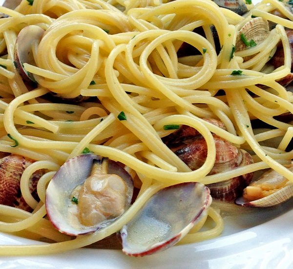 Pasta alle vongole - L'escargot Slow Art - Ivana Porcini
